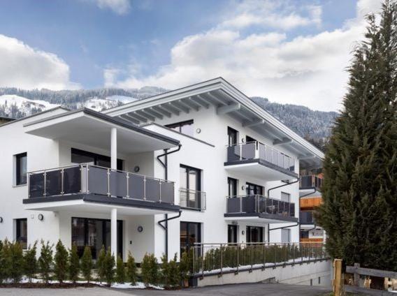 Zillertal Juwel Apartment ฟือเกน ภายนอก รูปภาพ